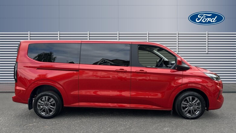 Ford Tourneo Custom 320 L2 Diesel Fwd 2.0 EcoBlue 150ps H1 Titanium 8 seater